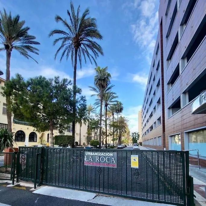 Arrecife De La Roca, Una Ventana Al Mar Torremolinos Apartment